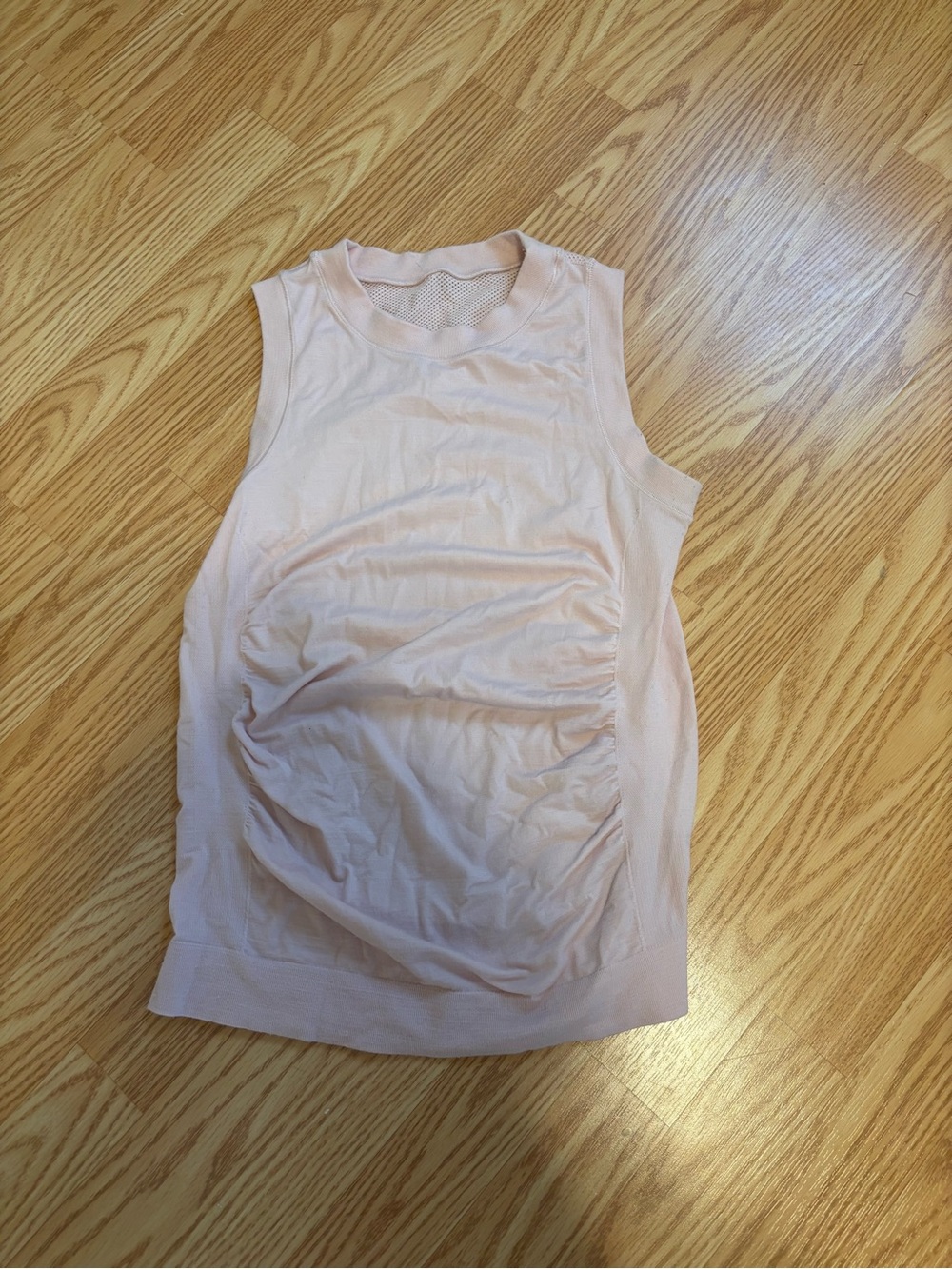Athlete light pink Seamless Fitted Ruched Foresthill Wool Ascent Tank M